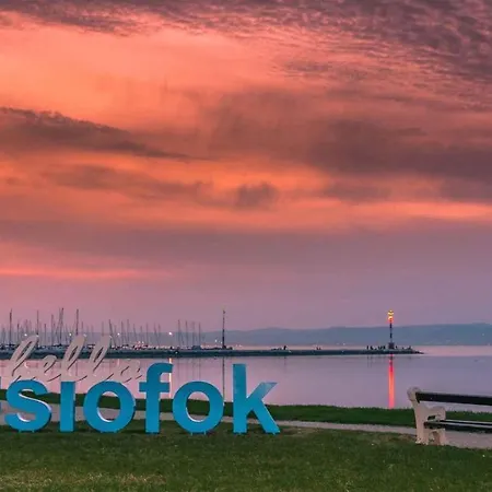 In - Balaton 39540 Apartman Siófok