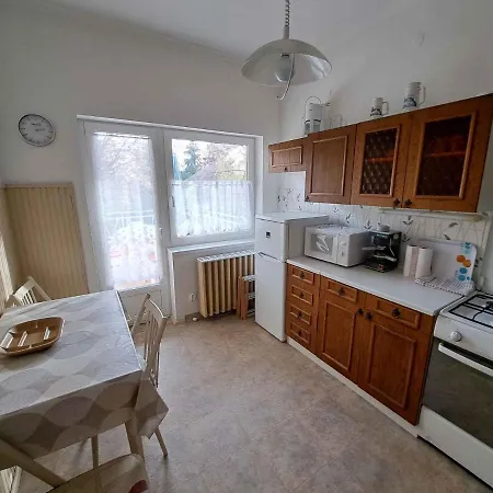 In - Balaton 39540 Apartman
